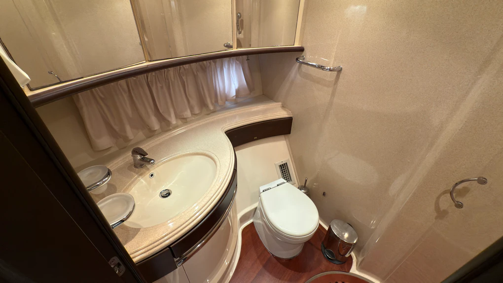Azimut 68 Plus – Image 34