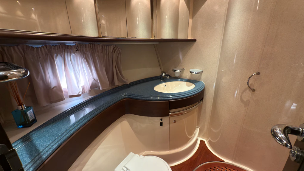 Azimut 68 Plus – Image 37