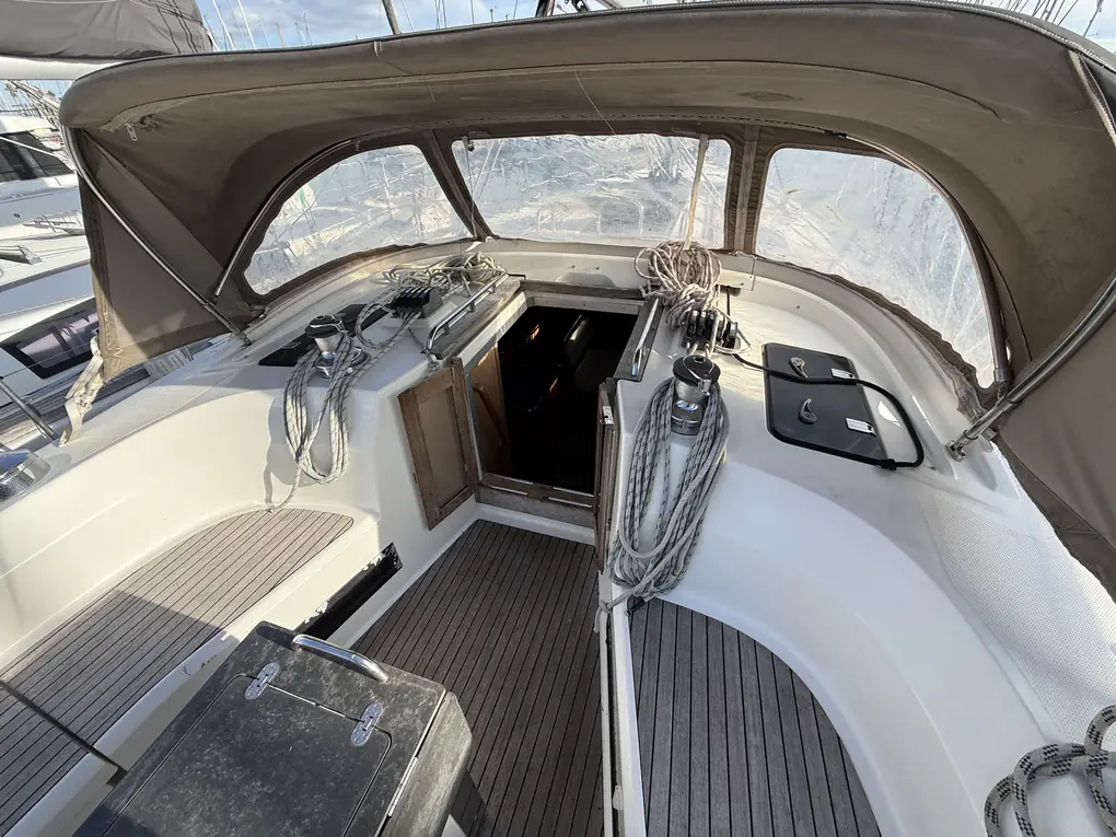 Bavaria 45 Cruiser – Image 8