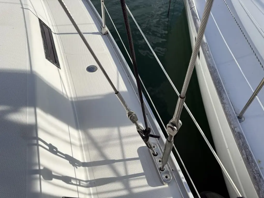Bavaria 45 Cruiser – Image 10