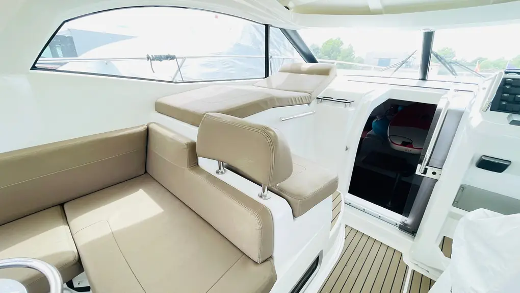 Jeanneau Leader 36 - Image 9