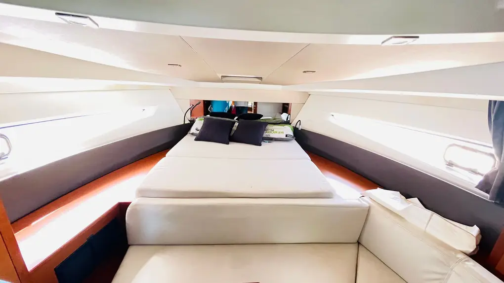 Jeanneau Leader 36 - Image 22