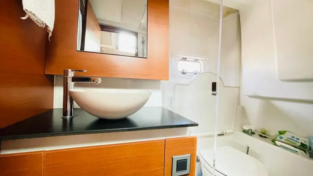 Jeanneau Leader 36 - Image 31