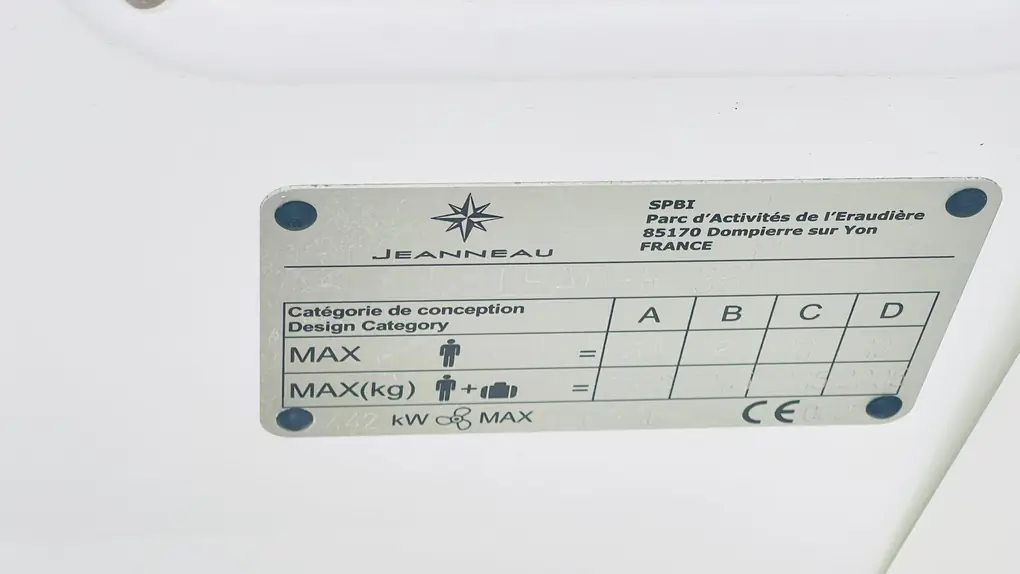 Jeanneau Leader 36 - Image 38