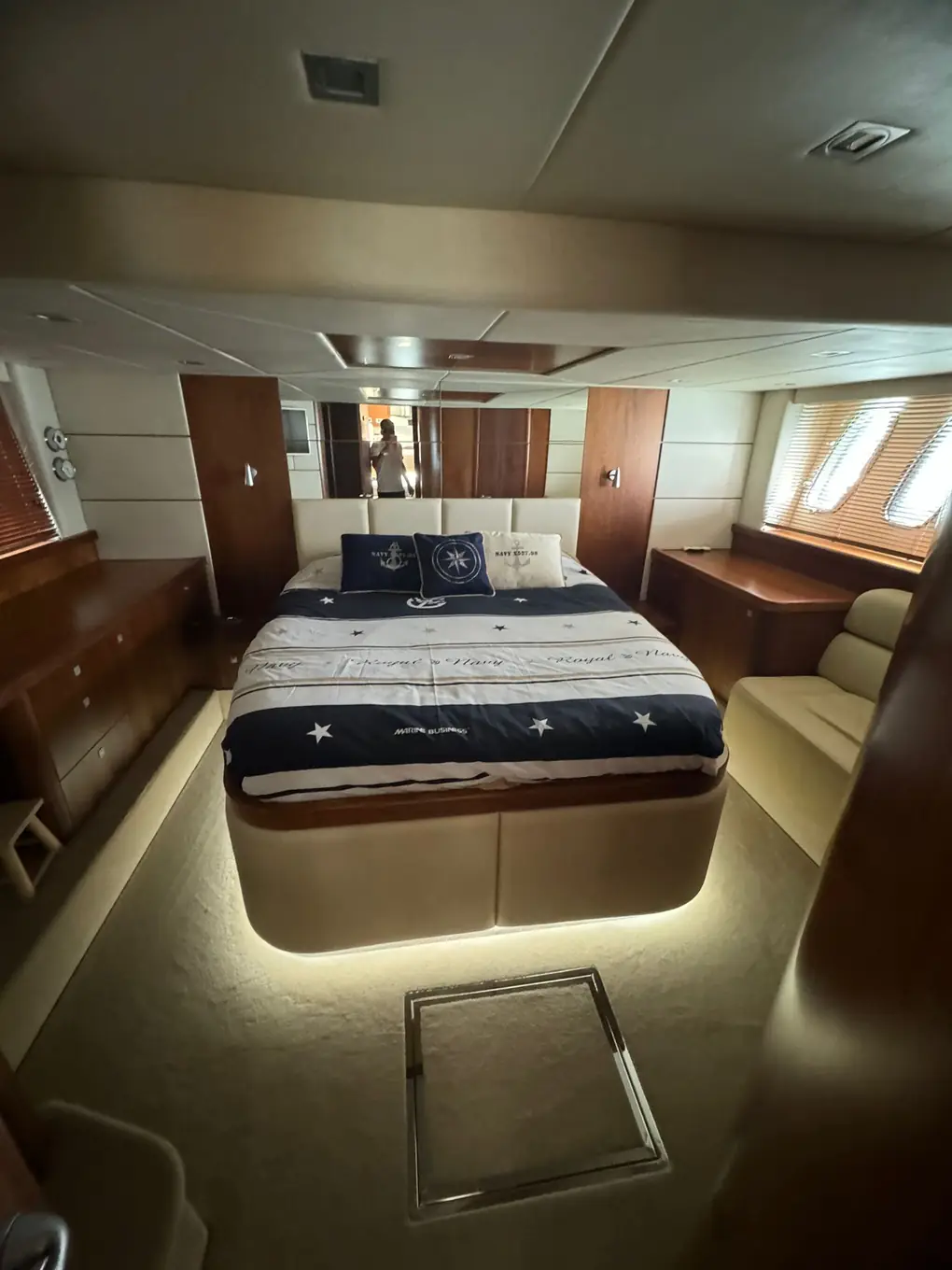 Sunseeker Predator 62 - Image 16