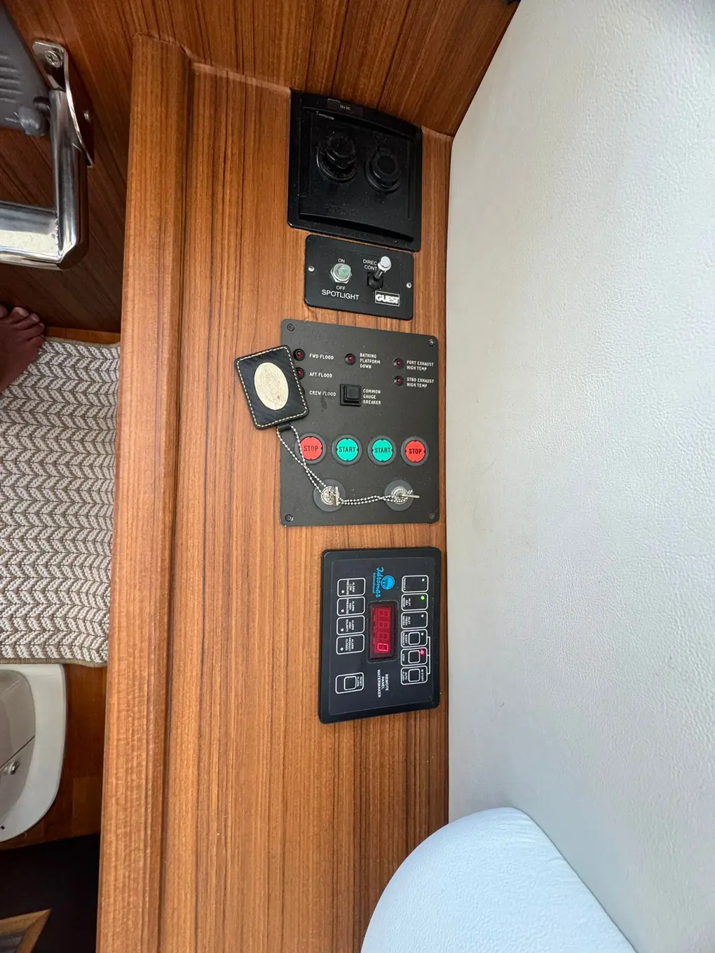 Sunseeker Predator 62 - Image 4