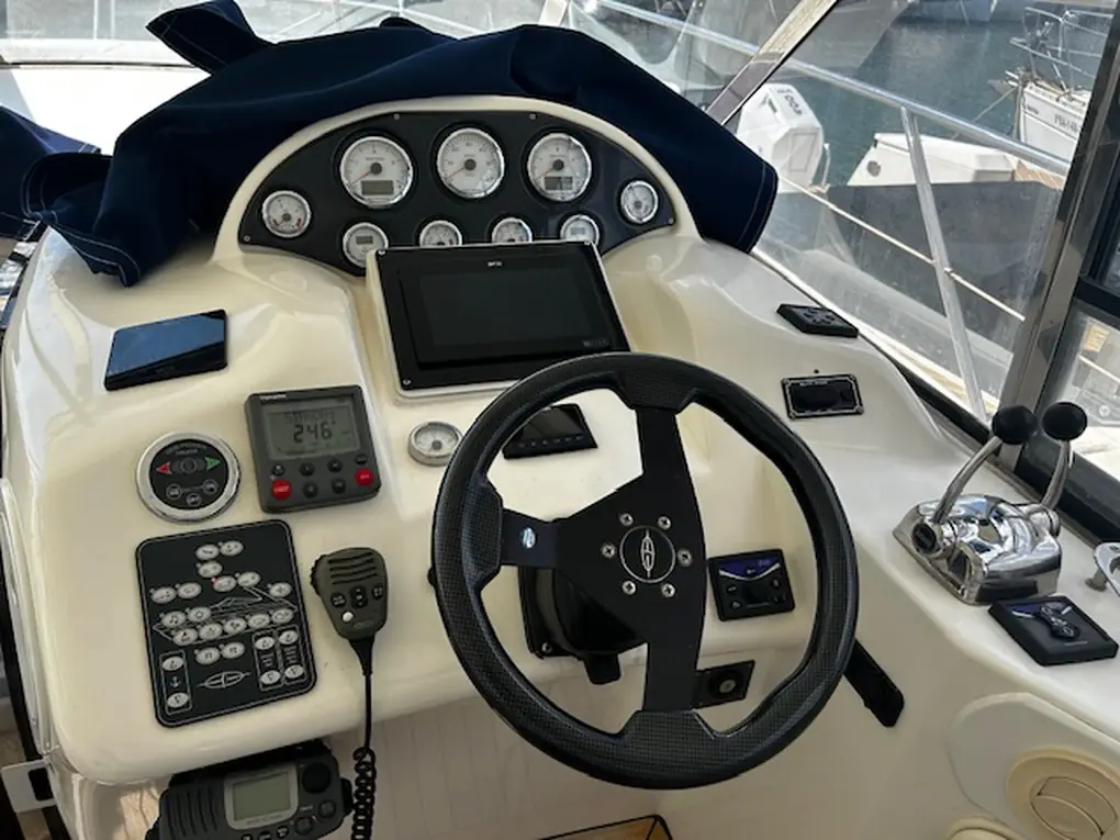 BAVARIA 37 HT - Afbeelding 7