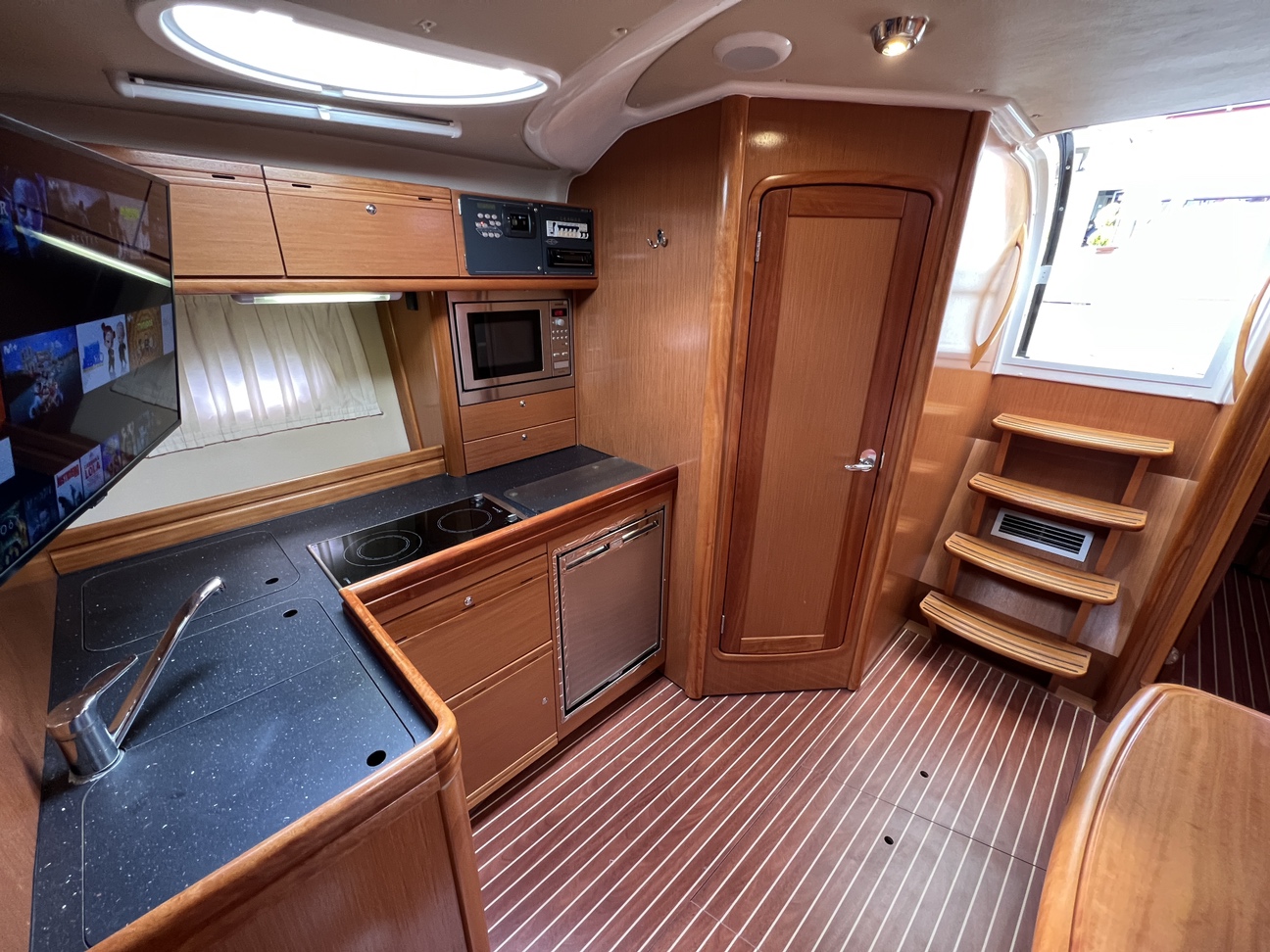 BAVARIA 37 HT - Afbeelding 33