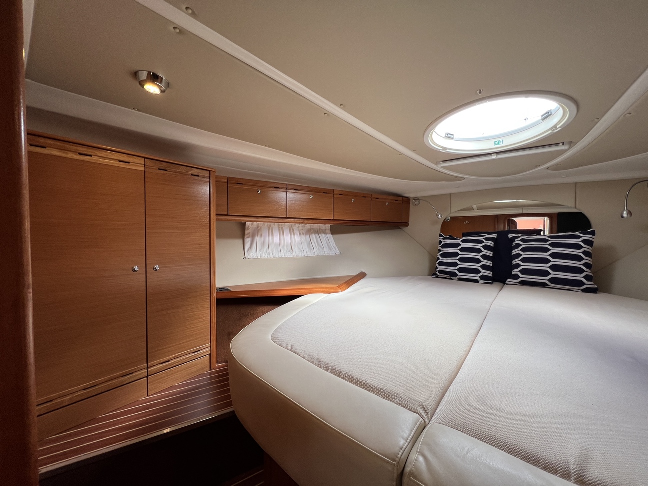 BAVARIA 37 HT - Afbeelding 46