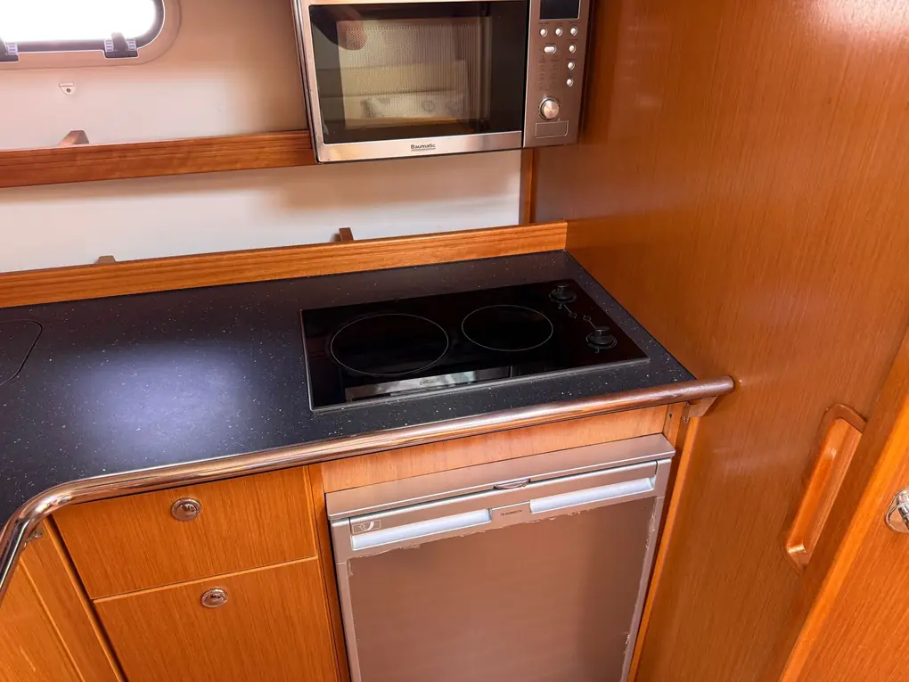 BAVARIA 34 SPORT - Imagen 34