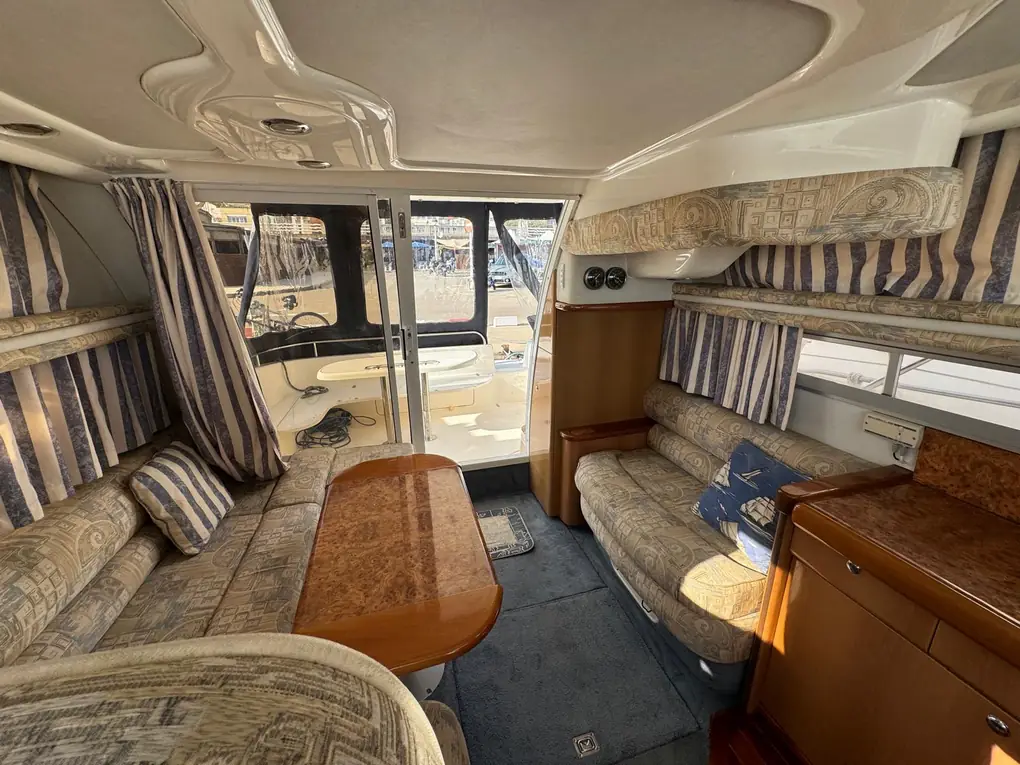 SEALINE 330 FLYBRIDGE - Image 21