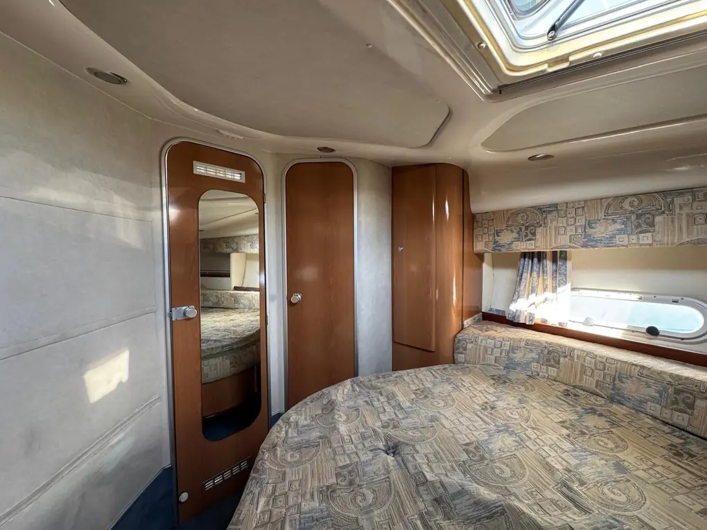 SEALINE 330 FLYBRIDGE - Image 29