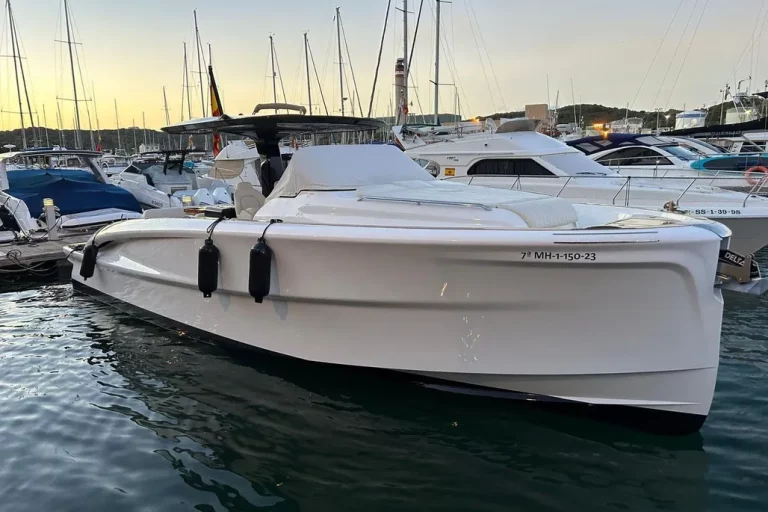 Solaris Power 40 Open - Image 8
