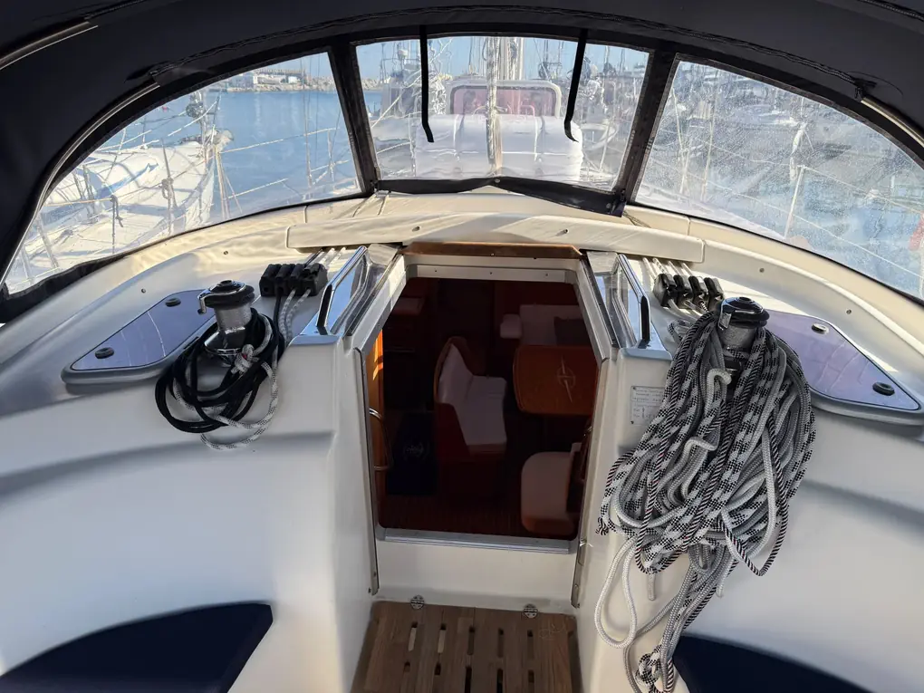 BAVARIA 42 CRUISER - Image 33