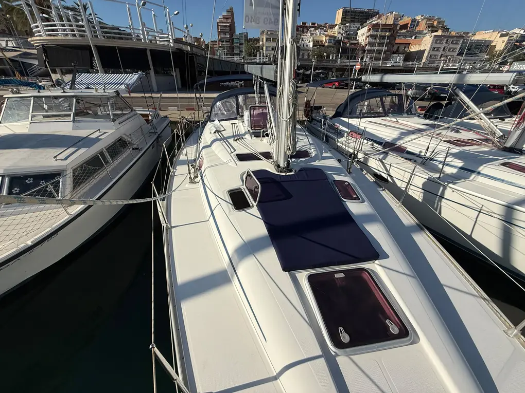 BAVARIA 42 CRUISER - Image 35