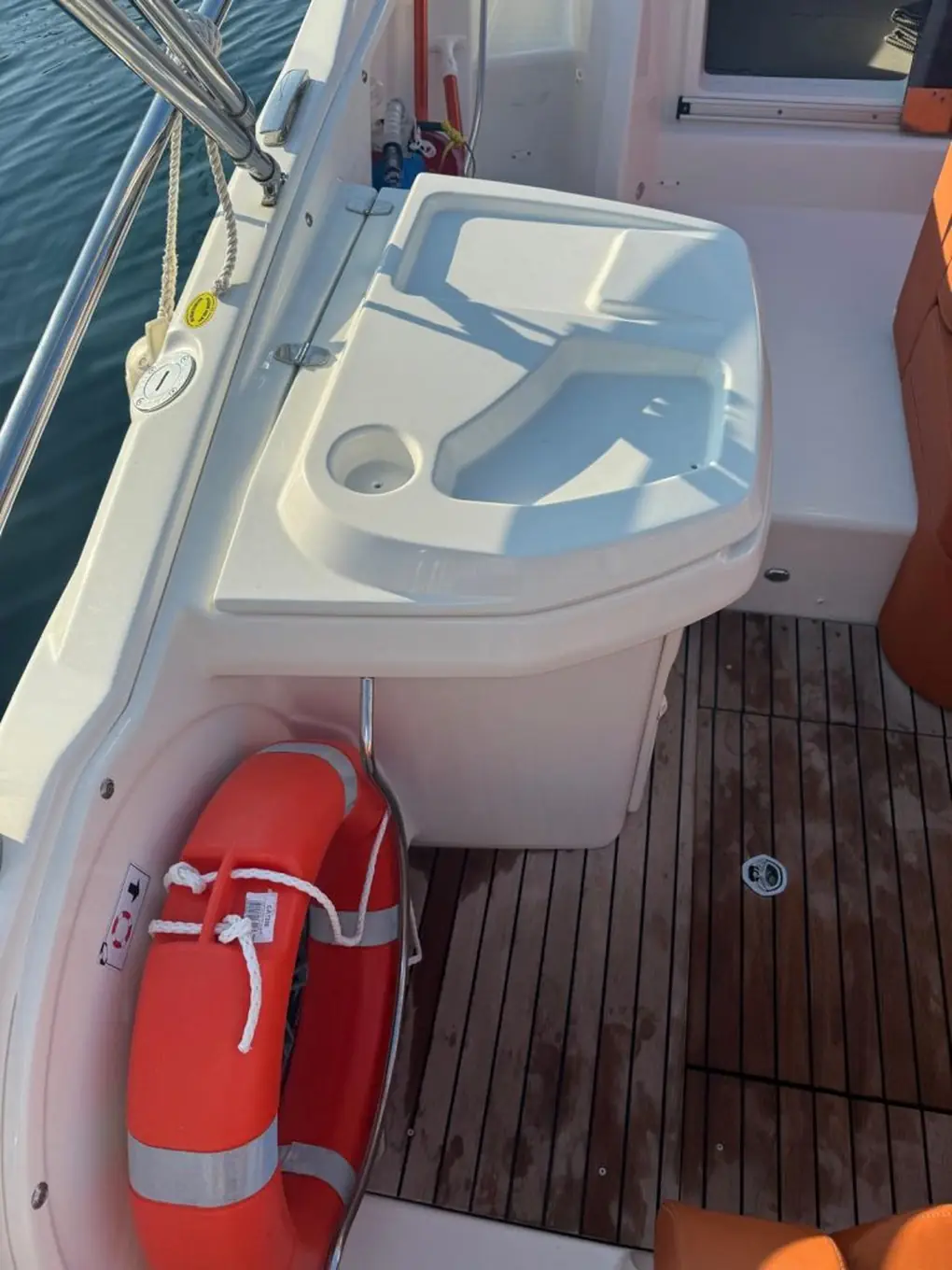 CRANCHI E30 ENDURANCE - Image 13
