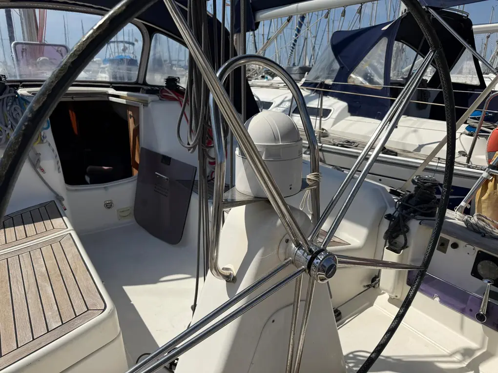 DUFOUR 34 PERFORMANCE – Image 9