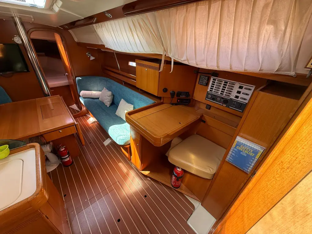 DUFOUR 34 PERFORMANCE – Image 37
