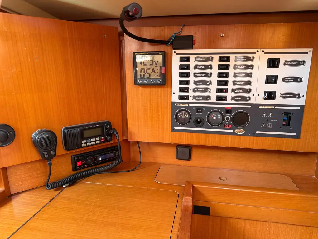 DUFOUR 34 PERFORMANCE – Image 39