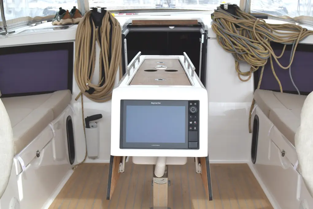 DUFOUR 430 – Image 42