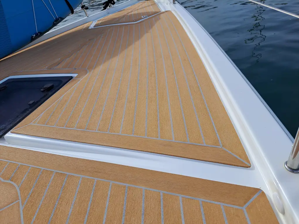 DUFOUR 430 – Image 20