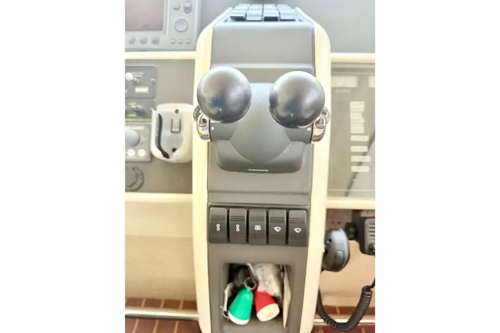 FAIRLINE 46 Phantom – Image 9